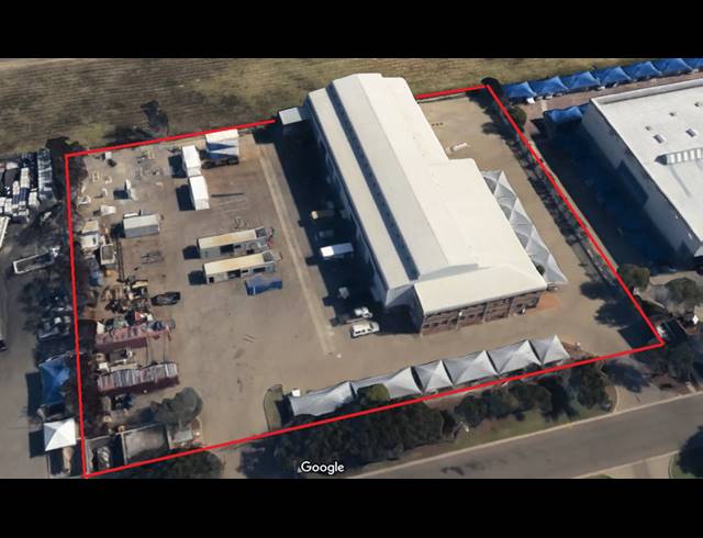 1,700M² WAREHOUSE TO LET IN SPARTAN